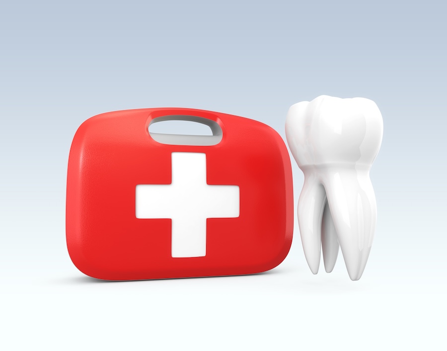 dental emergencies, emergency dental kit, Granbury Park Dental, Granbury TX, dental care, Dr. Paul Froude, toothache, knocked-out tooth, oral health