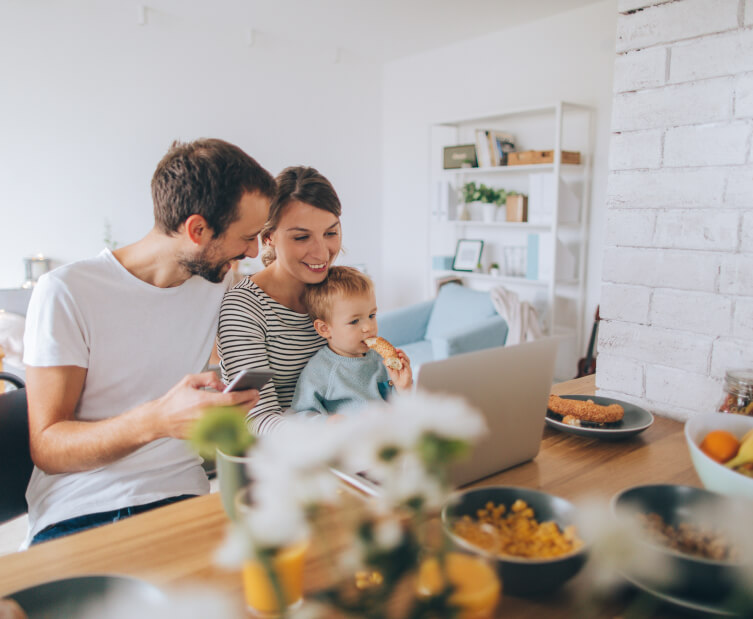 parents paying bill