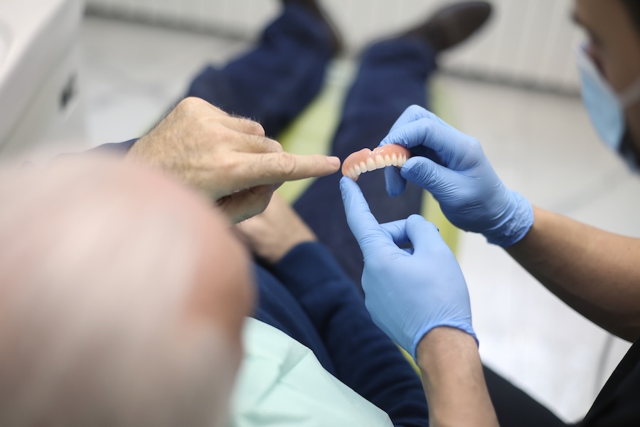 man with denture who doesn't want bad breath from denture